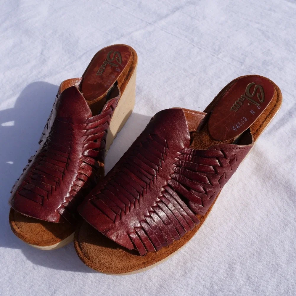 Vintage‎ 1970s Sbicca basket weave peep toe platform wedge heels